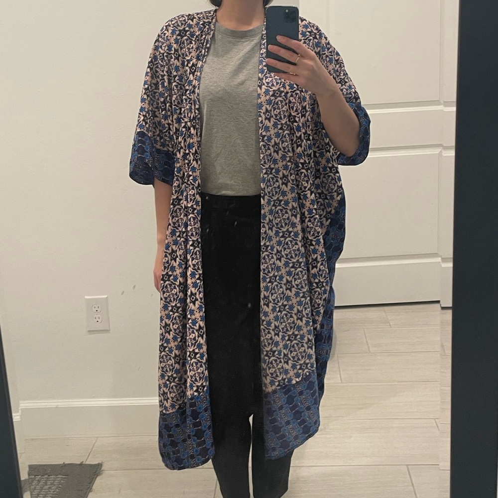 Blue Purple Pink Patterned Long Flowy Kimono Cape Topshop Size 36/4
